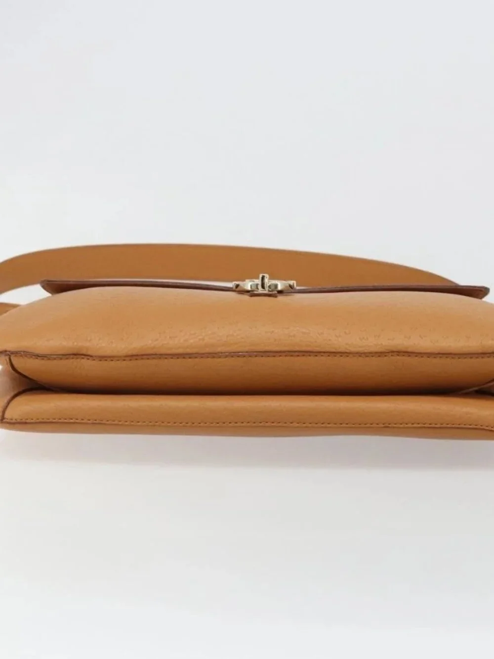 Salvatore Ferragamo Gancini Shoulder Bag Leather Brown Gold Auth 186271A